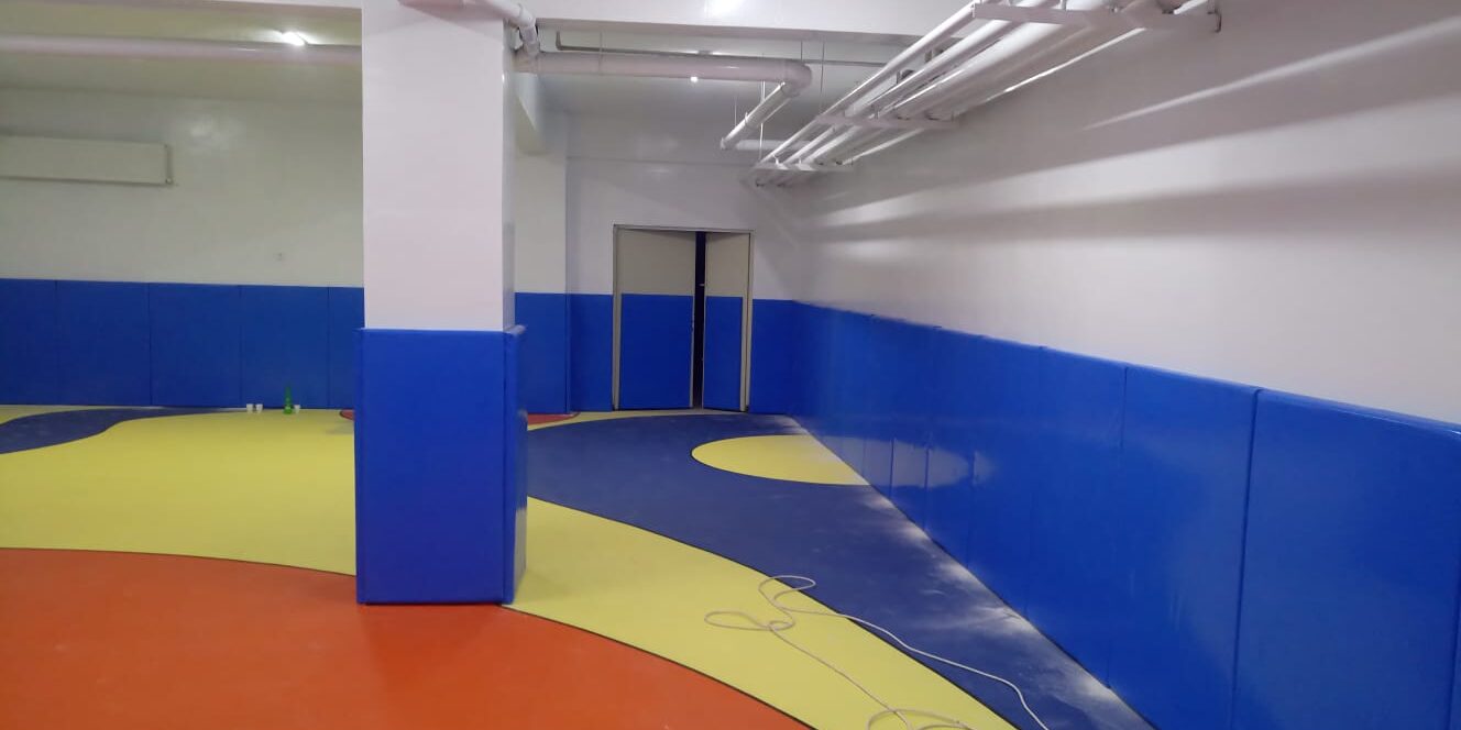 duvar çarpma minderi